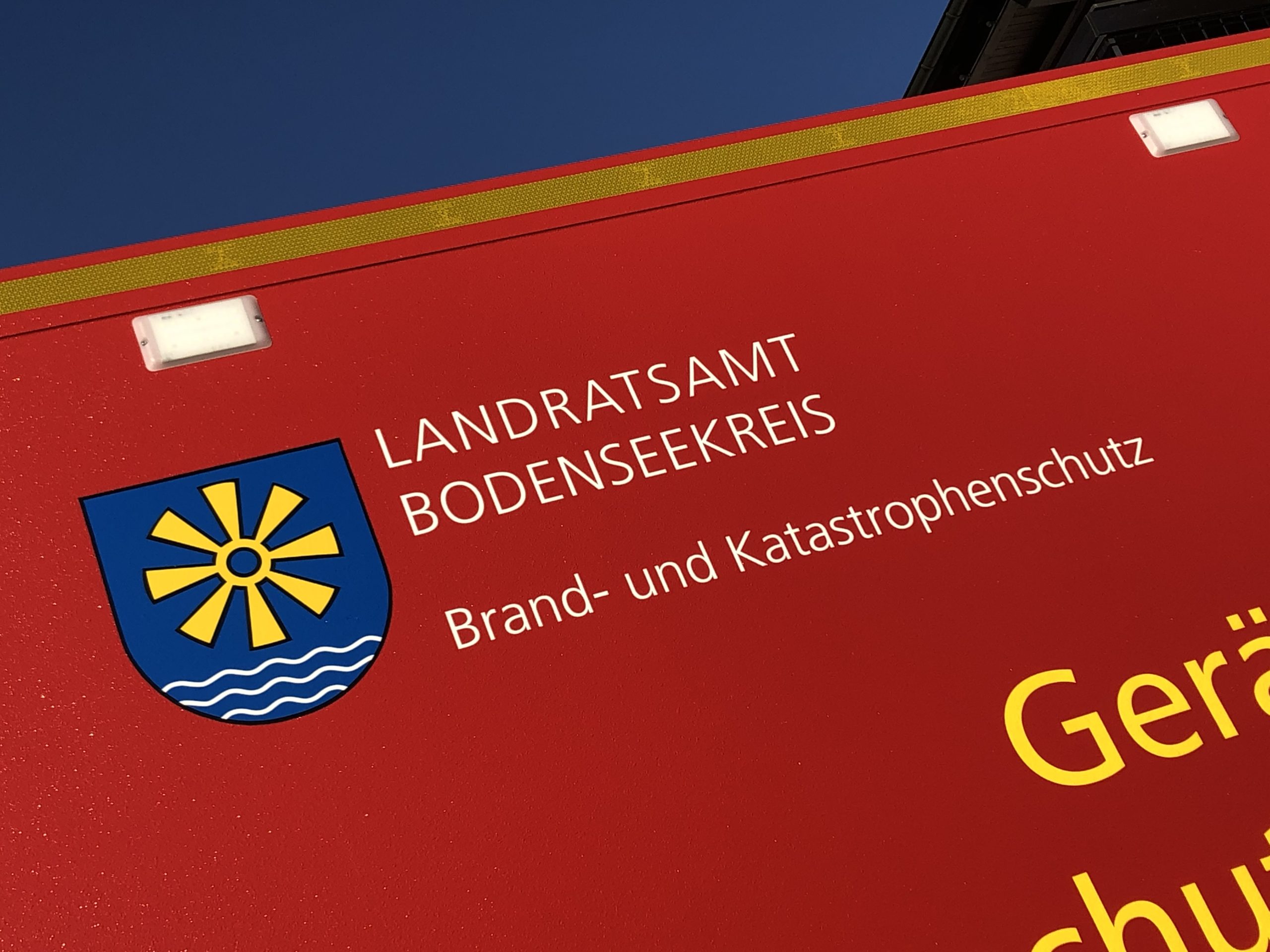 Mehr über den Artikel erfahren F 2 – GW A/S und Atemschutzgeräteträger nach Meersburg