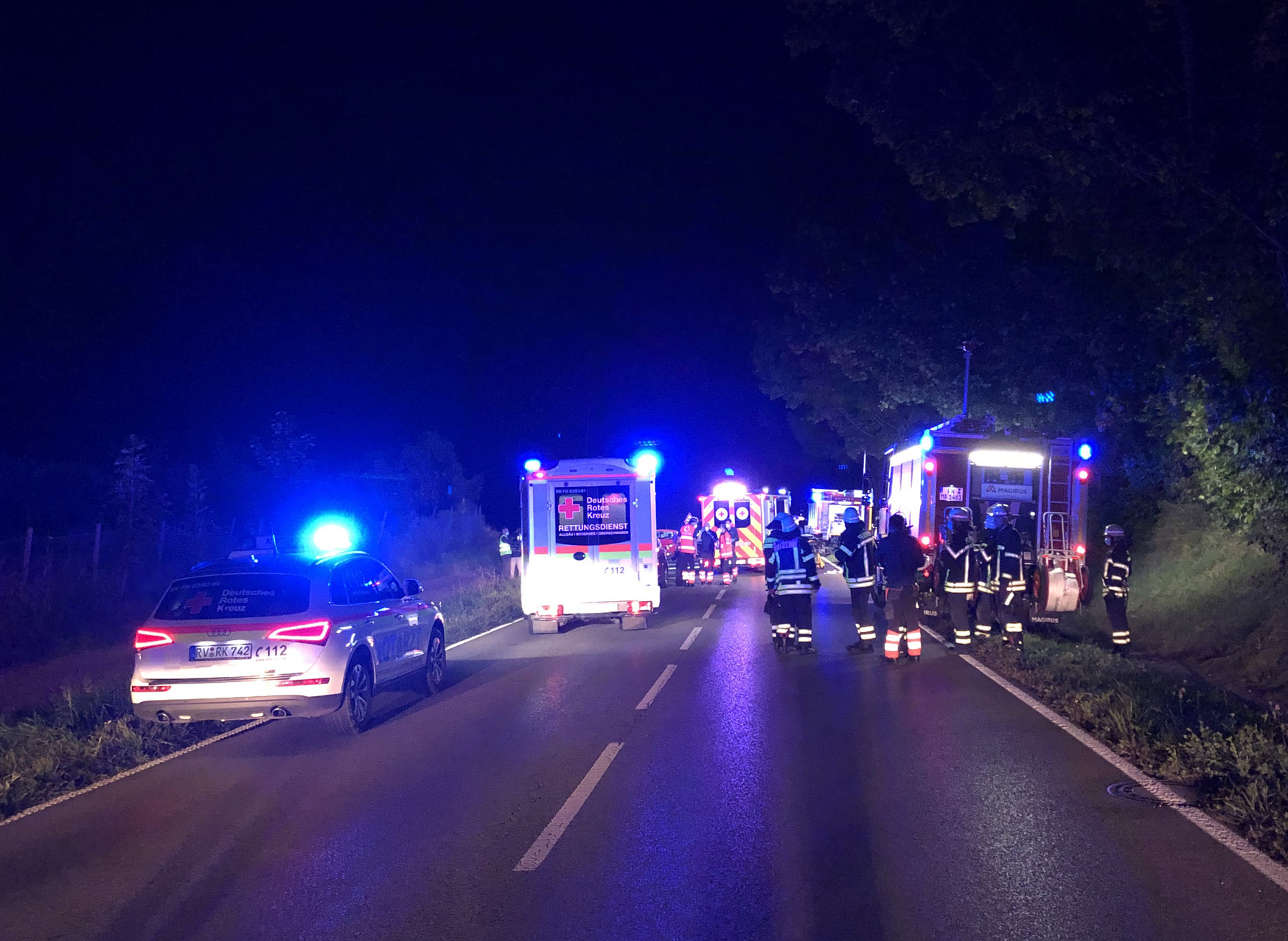 Mehr über den Artikel erfahren H 2 – PKW gegen Fußgänger auf B33