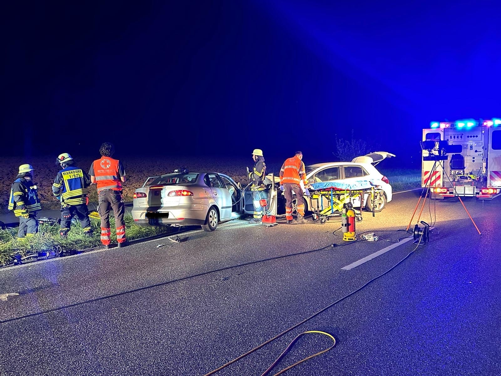 Mehr über den Artikel erfahren H 1 VU – Frontalkollision zweier PKW