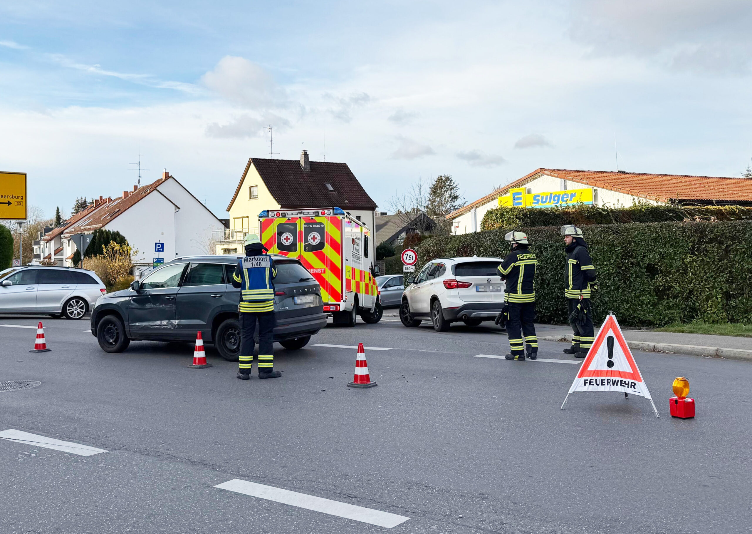 Mehr über den Artikel erfahren H 1 VU – PKW rammt PKW