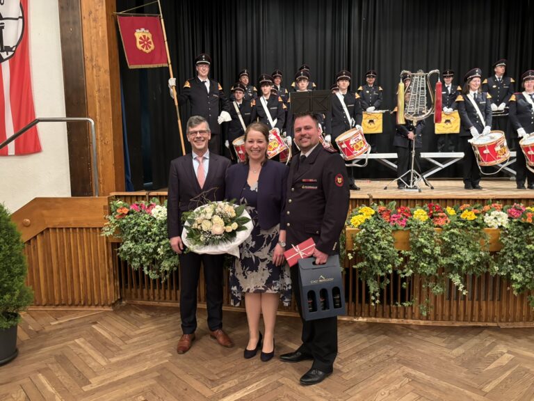Mehr über den Artikel erfahren Feierliche Verabschiedung von Daniel Kneule als Kommandant