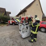 B Kamin – Drehleiter, LF16 und GW A/S nach Bermatingen