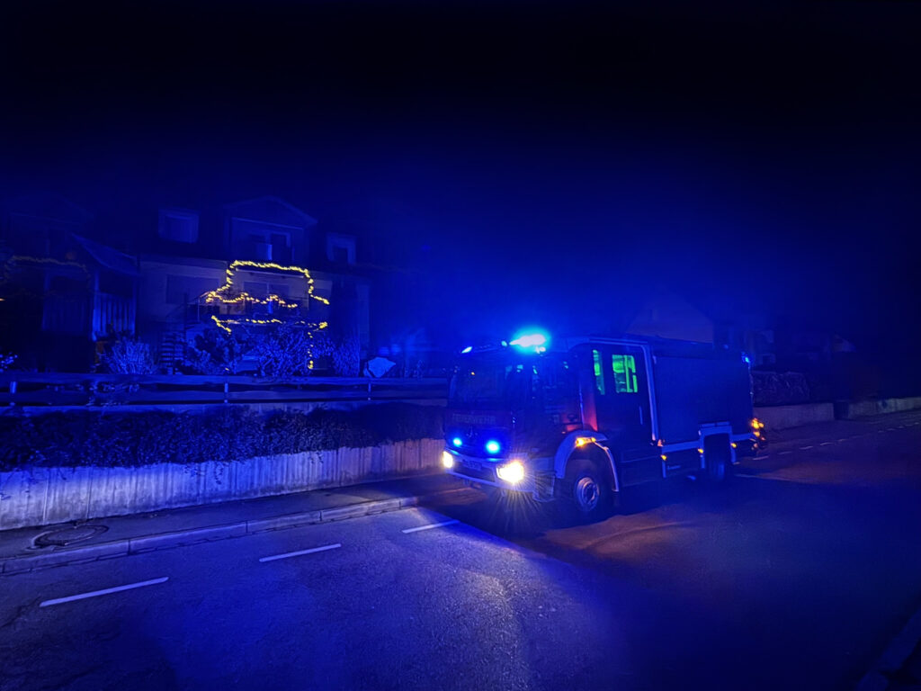 B RAUCHWARNMELDER – Gefahrenmeldeanlage Mehrfamilienhaus