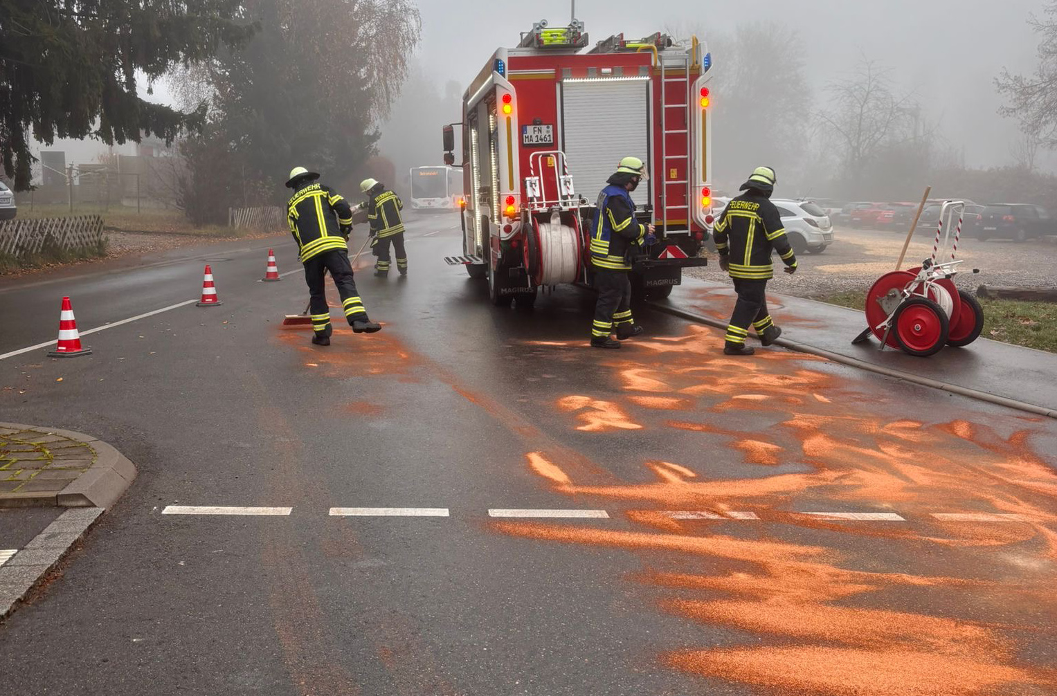 Mehr über den Artikel erfahren H 1 – Ölspur in der Stadt